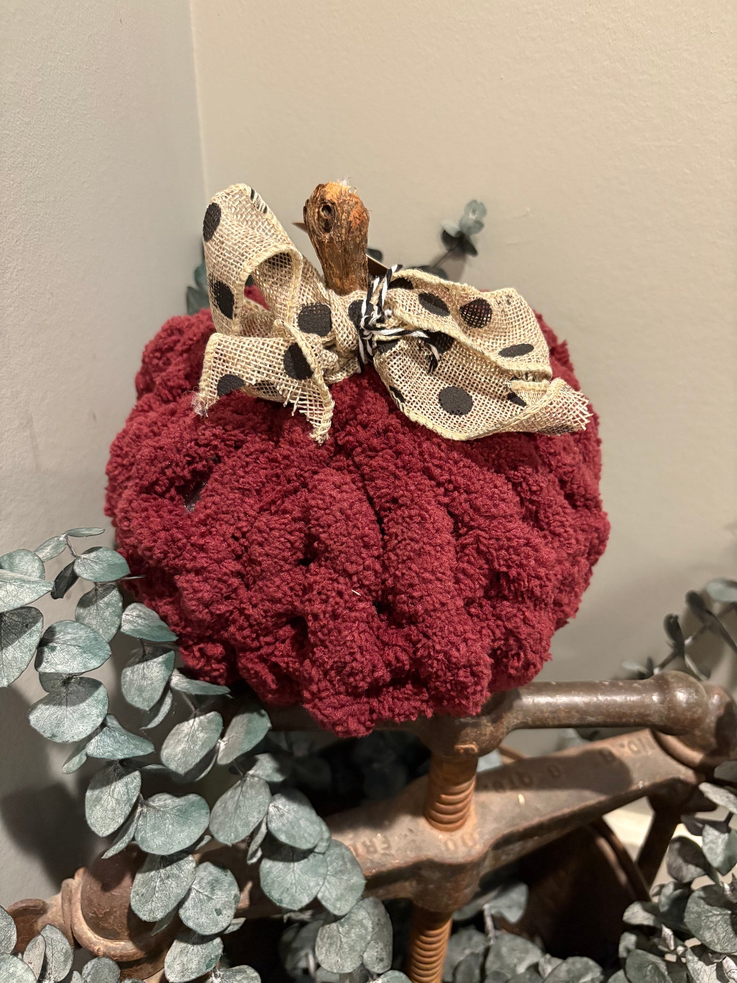 Maroon Pumpkin 