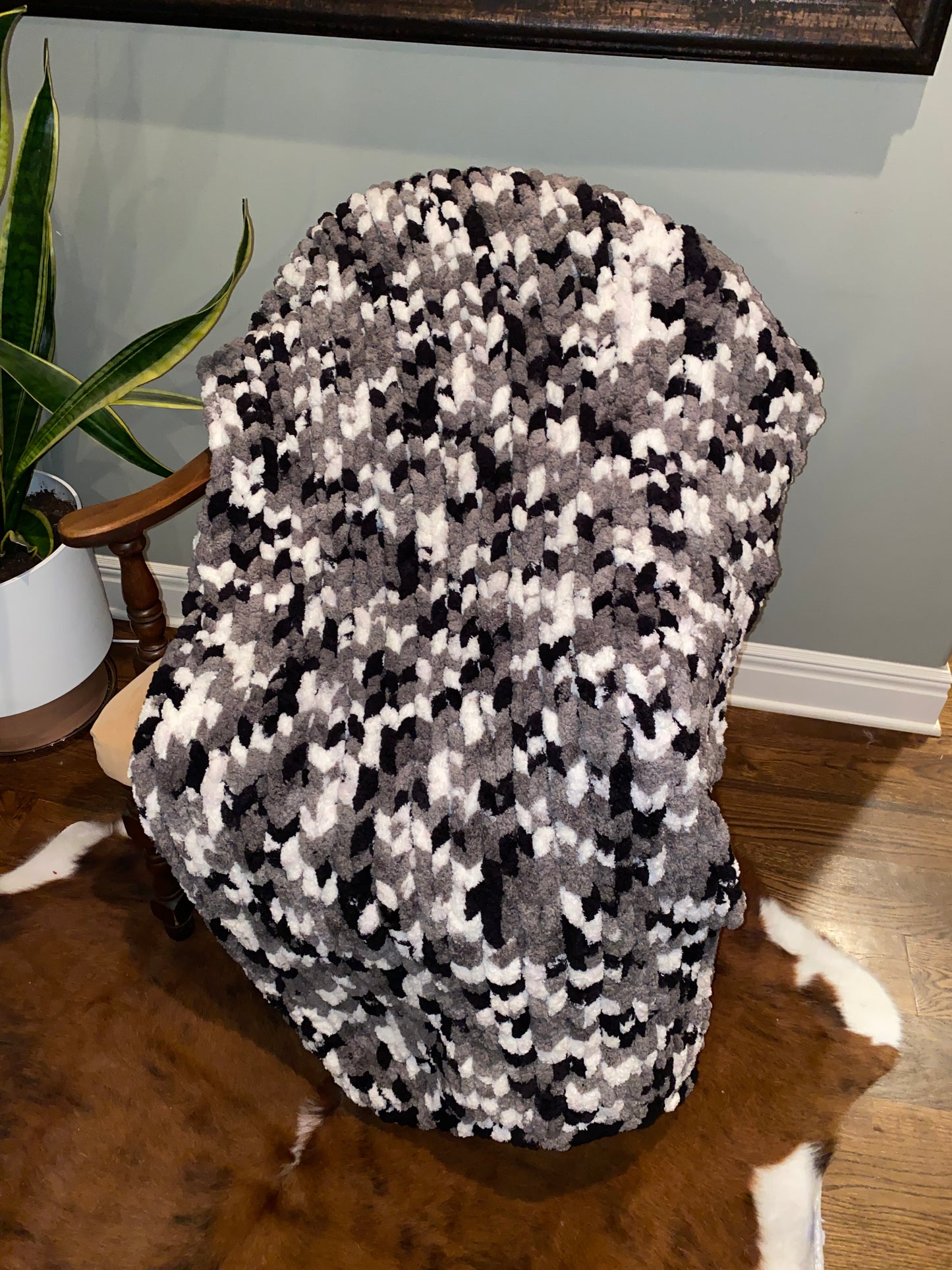 Black, Grey, & White Chunky Knit Blanket