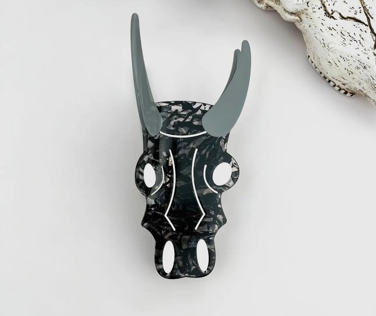 Black Longhorn Claw Clip