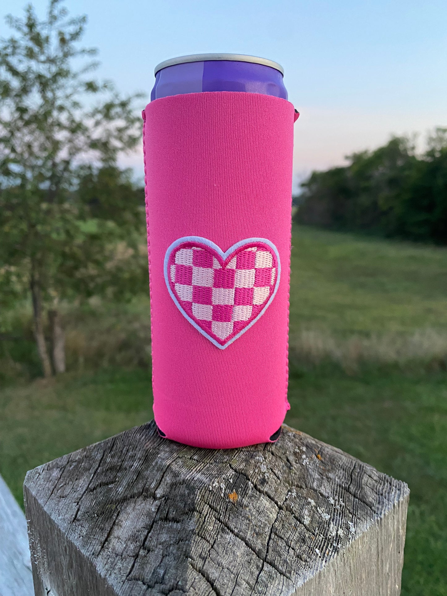 Checkered Heart Koozie