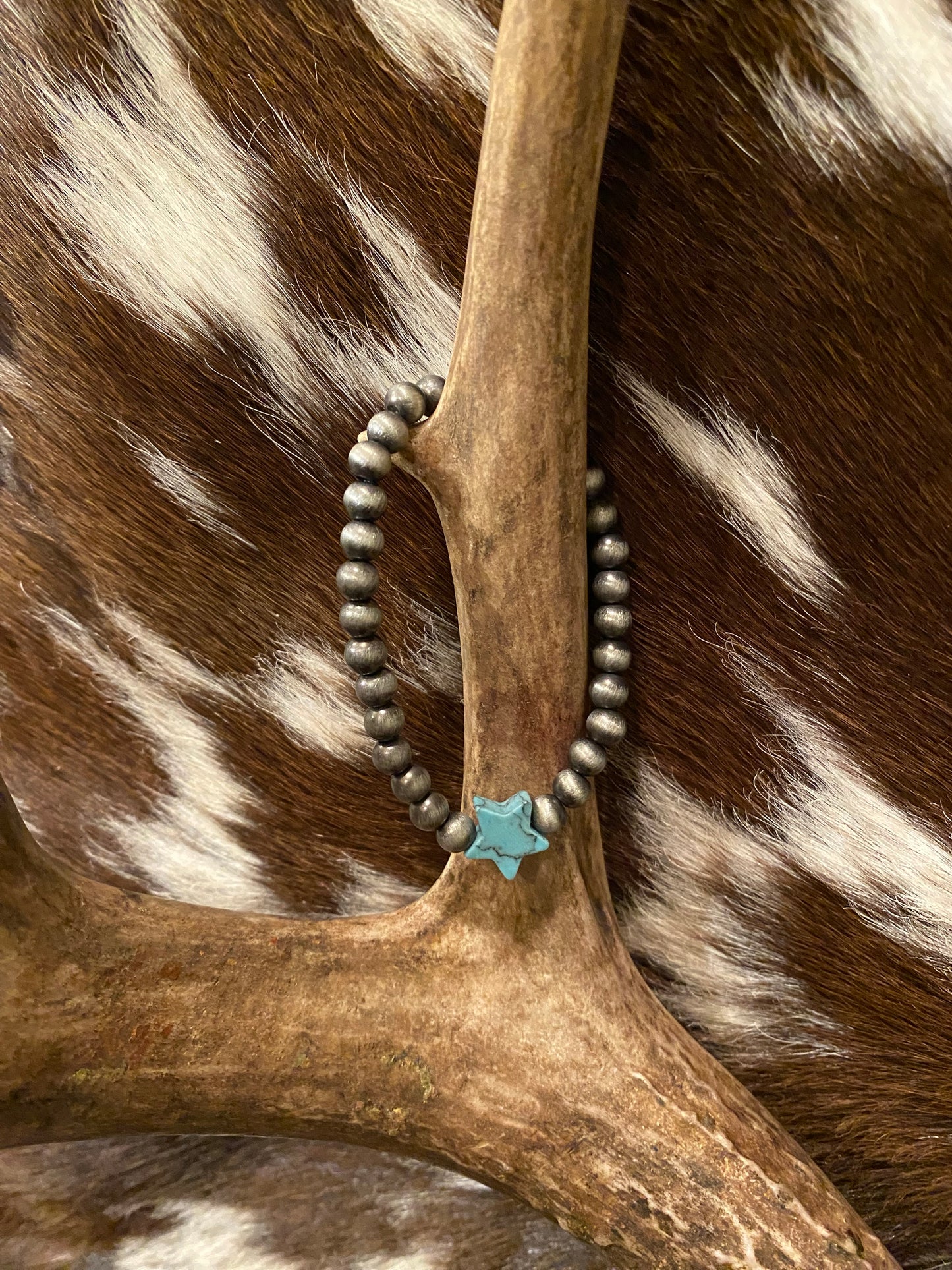 Navajo bead bracelet with turquoise star